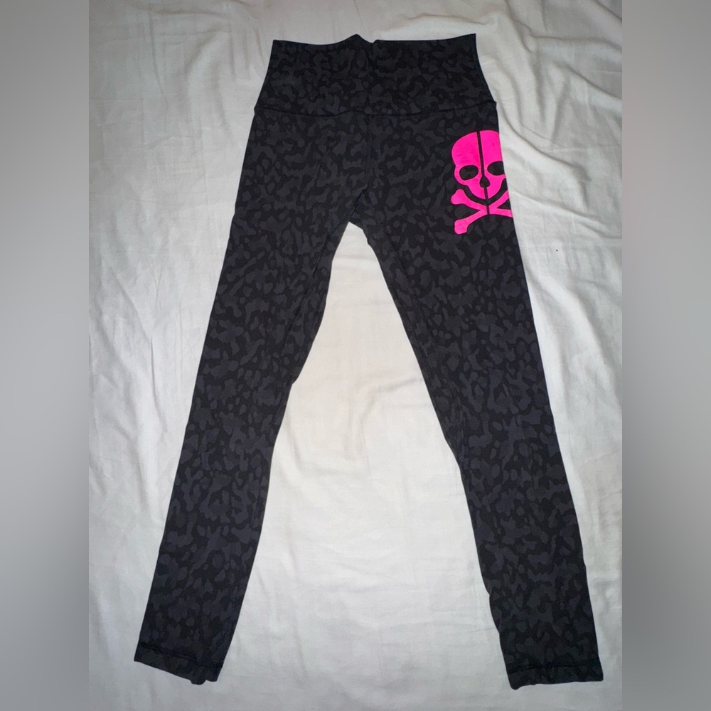 Lululemon x SoulCycle Align 25” Size 6 | Formation Camo Deep Coal Multi